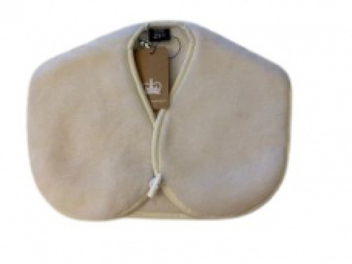 ELINA Skn nack- och axelvrmare i merinoull vit i gruppen vriga ullprodukter / Ullvstar hos Ullbdden AB (abc-1)